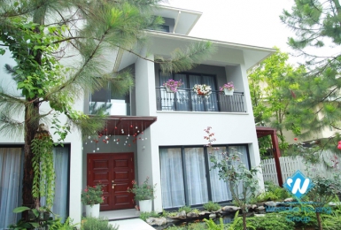 Villa for rent at Ecopark Van Giang
