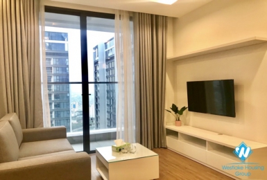 A Beautiful 1 bedroom Apartment in M1- Vinhome Metropolis for rent