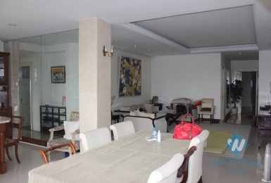 High quality apartment with 2 bedroom for rent in Tay Ho, Ha Noi