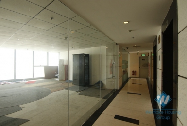 High floor office space for rent in Hoan Kiem district, Ha Noi